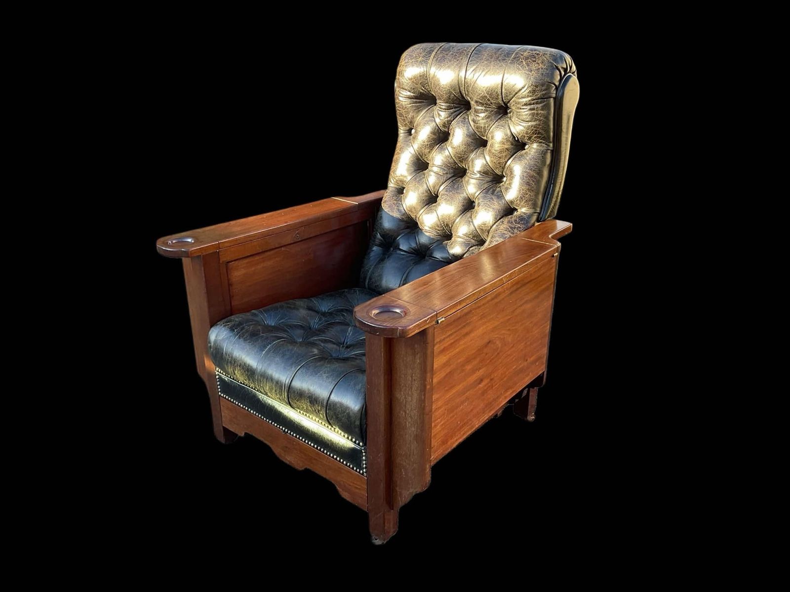 Mahogany ‘Glenister’s Patent’ Reclining Gaming Armchair photo vinterior