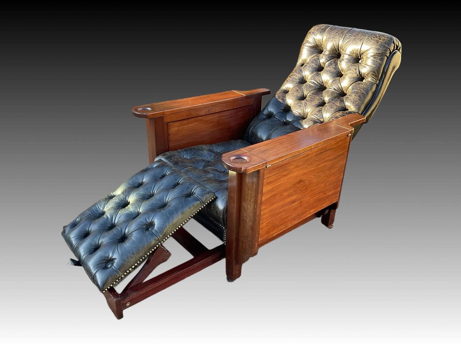 Mahogany ‘Glenister’s Patent’ Reclining Gaming Armchair photo vintage
