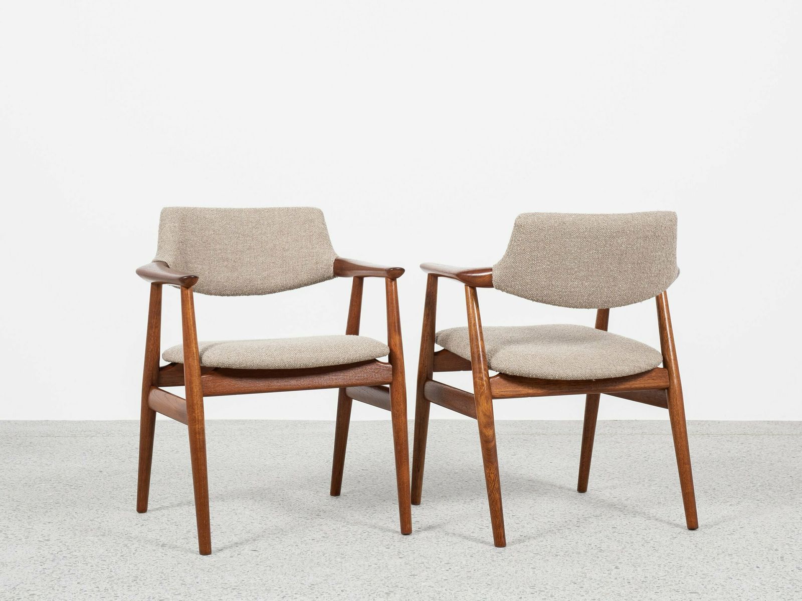 Midcentury Danish Pair Of Chairs In Teak By Erik Kirkegaard For Glostrup 1960s