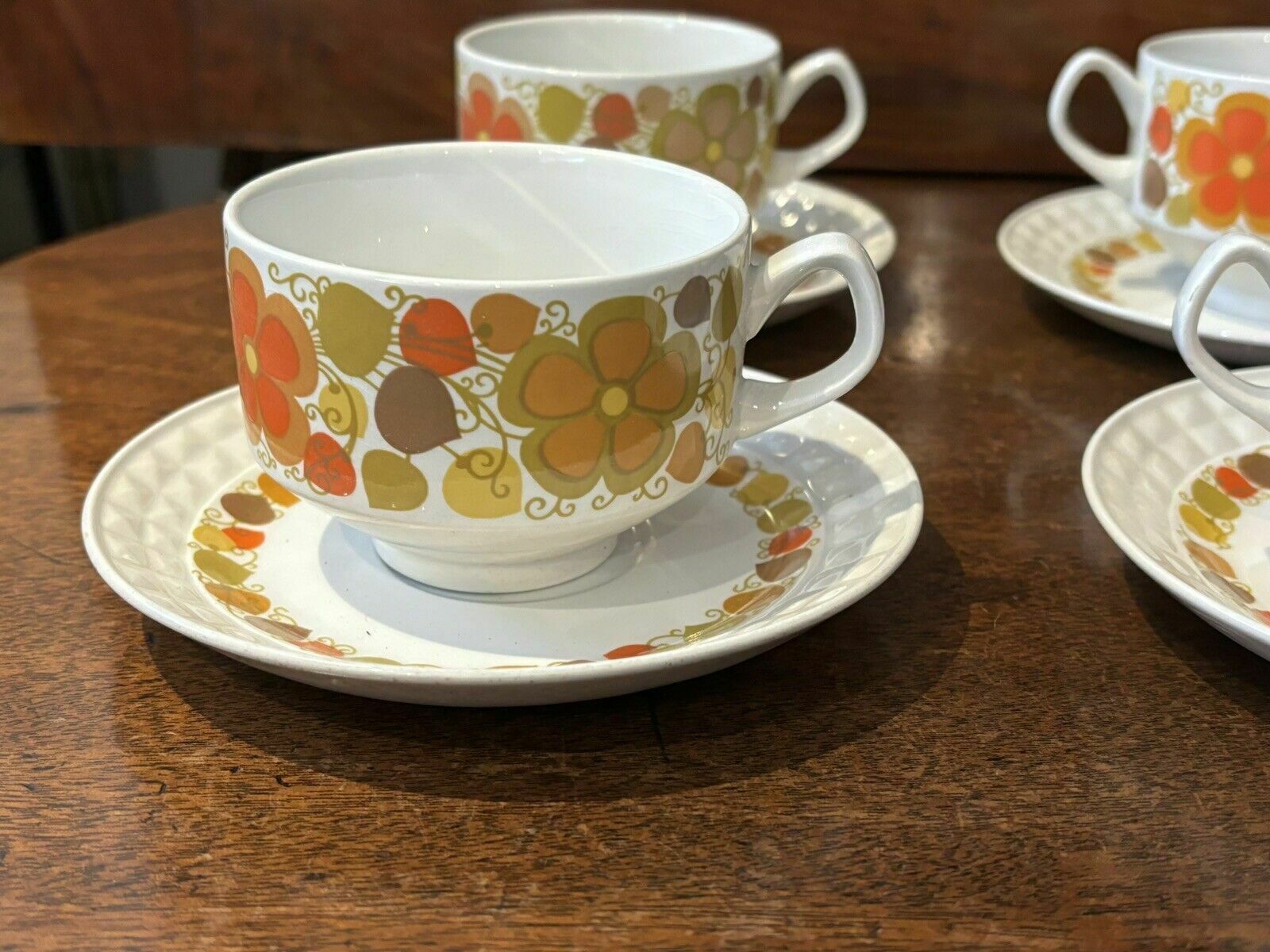 Mid Century Pontesa Young Range 4 Cups And Saucers Retro Orange Floral photo furniture
