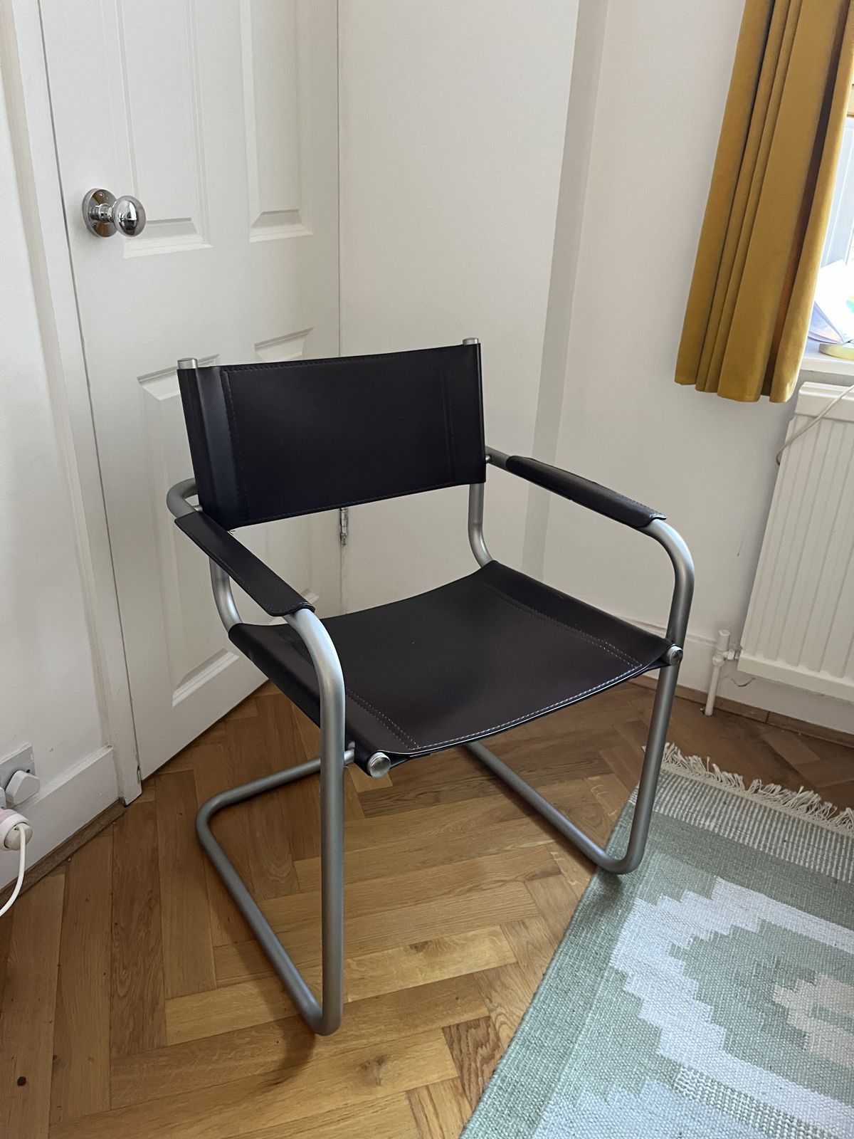 Vintage Marcel Breuer Leather Armchair Stamped Made In Italy 2 06g photo vintage