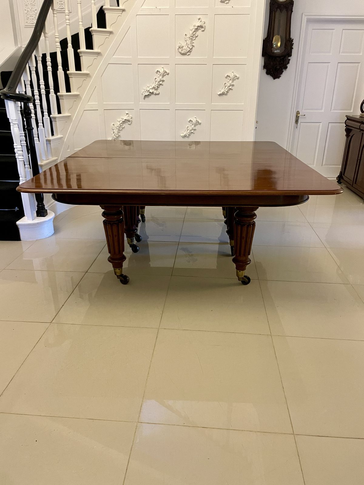 Furniture Outstanding Quality Large 16/20 Seater Antique 19th Century Figured Mahogany Dining Table 73 X 176 X 420 Cm photo