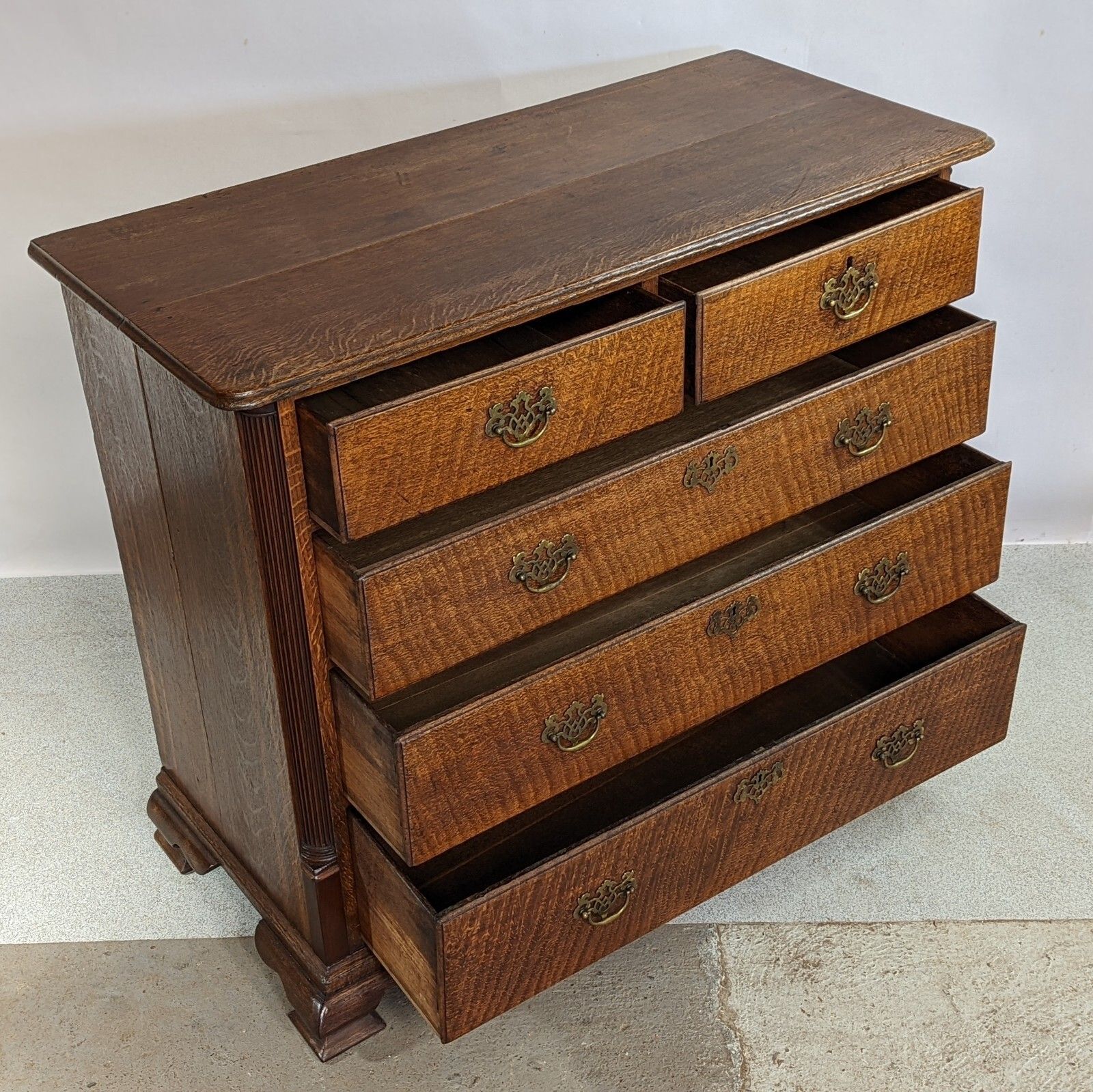 Chest Of Drawers (Delivery Available) Oak & Mahogany Antique photo furniture