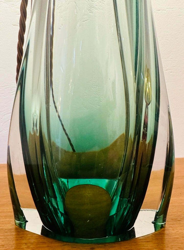 photo vintage 1950s Belgium Val St Lambert Green & Clear Crystal Glass Table Lamp