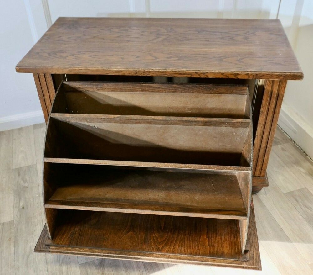 Arts And Crafts Golden Oak Canterbury Music Cabinet photo vinterior
