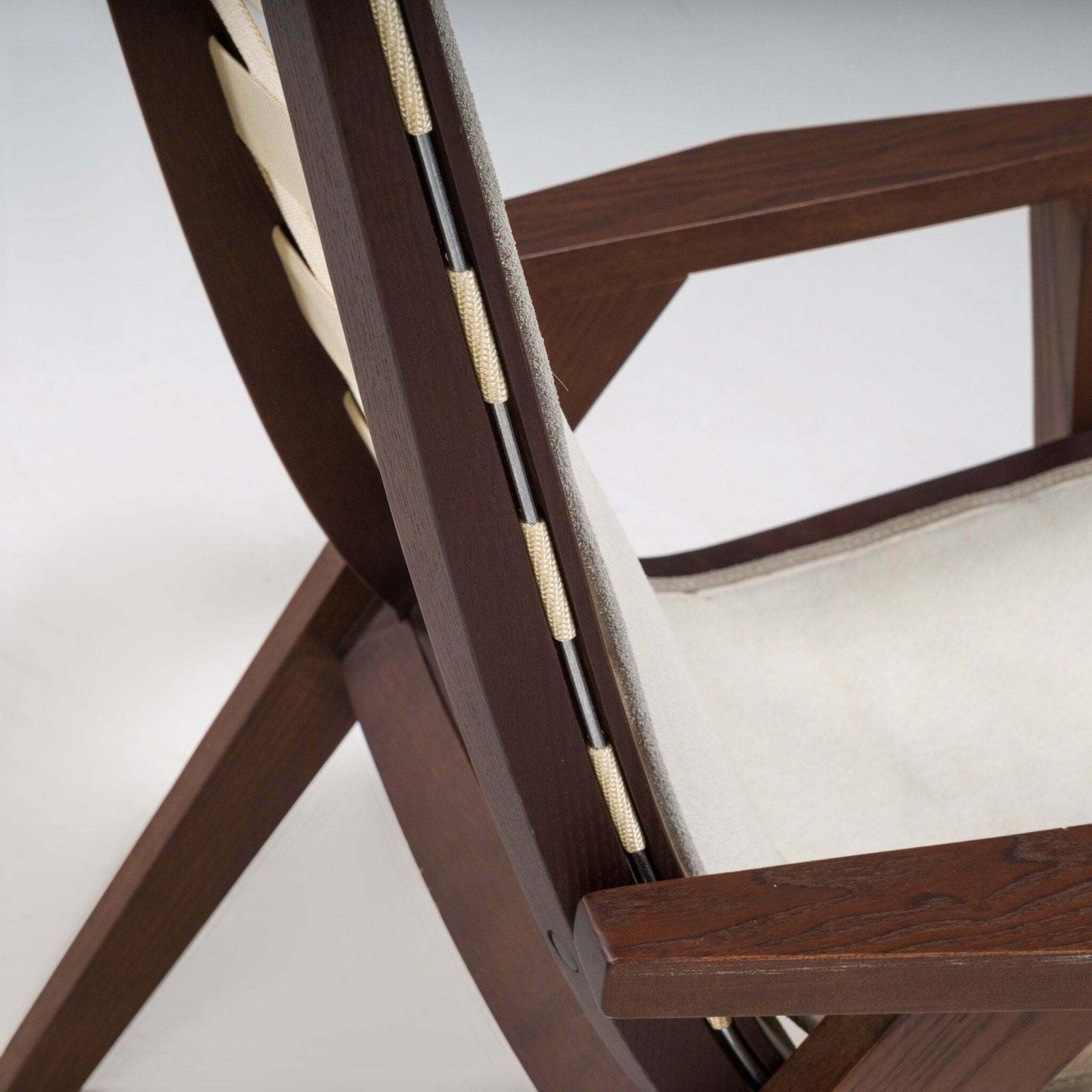 photo furniture B&B Italia By Antonio Citterio Cream Pony Hair Leather J.J. Armchair