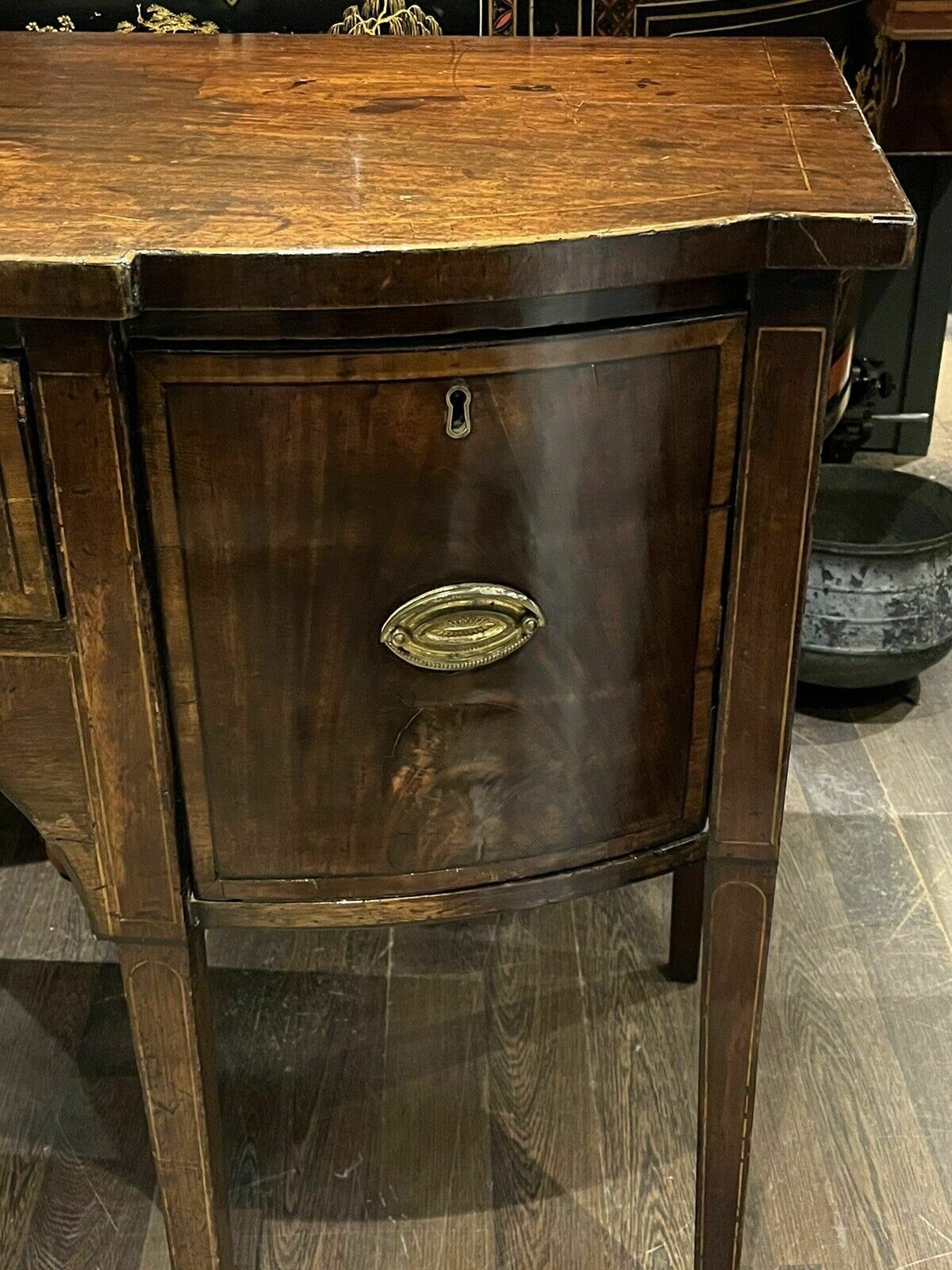 Georgian Inlaid Mahogany Sideboard. Small Proportions. Brass Handles. photo Furniture