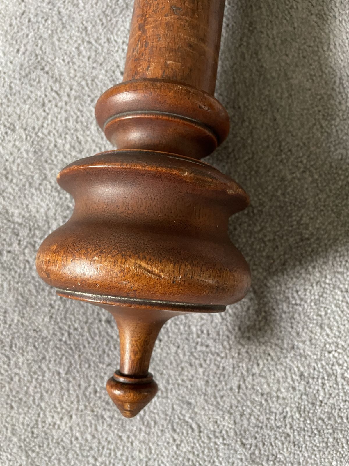 Wooden Curtain Pole (120cm Long X 4.5cm Diameter) With 2 Finials (14cm Long X 9cm Diameter), 10 Wooden Rings (9cm Diameter) And Pair Of Brass Bracket photo 175.0
