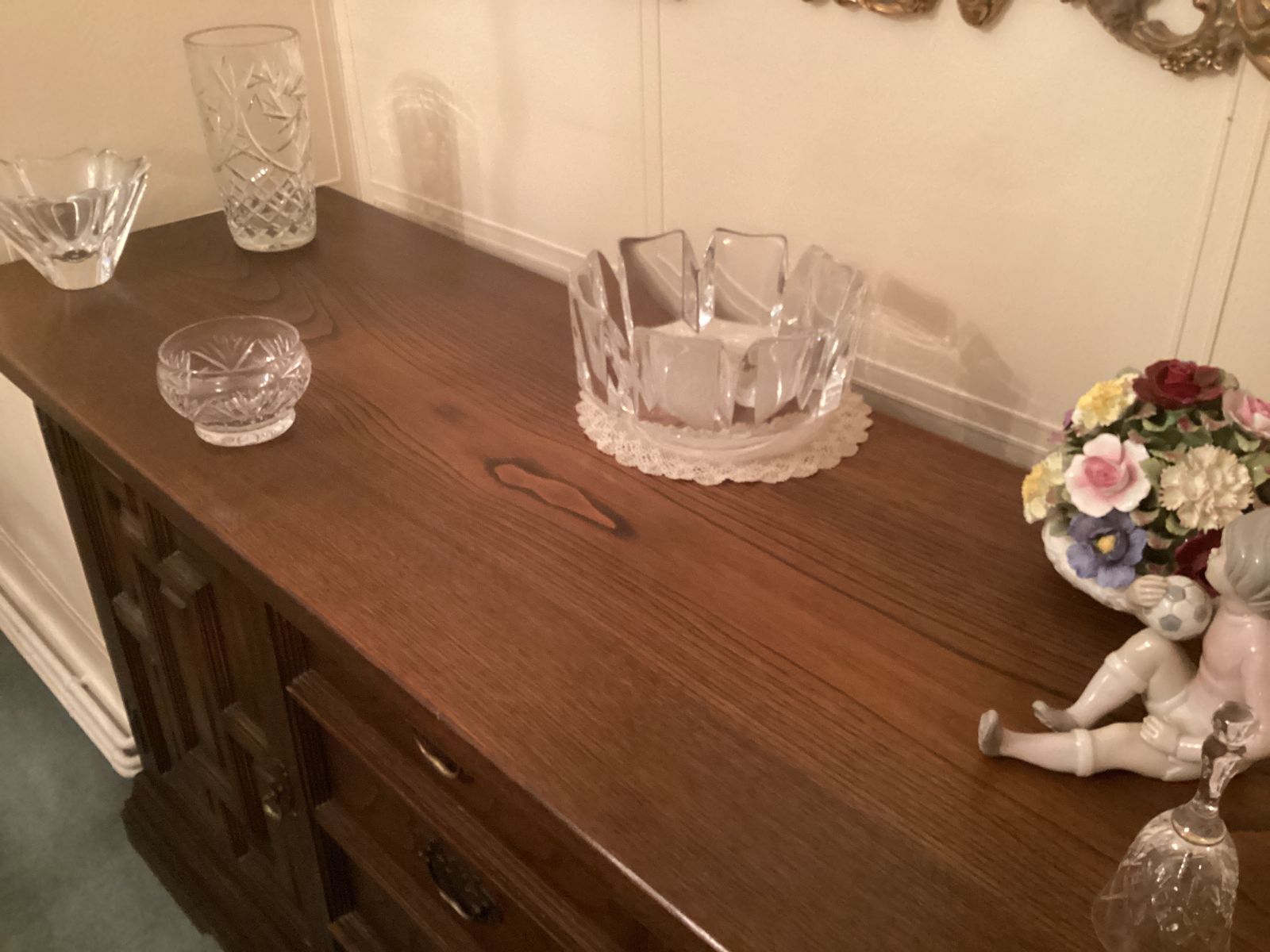 Younger Sideboard In Excellent Condition With Little Sign Of Any Use. Other Younger Items Are Also Available. Thank You For Your Interest. photo for sale