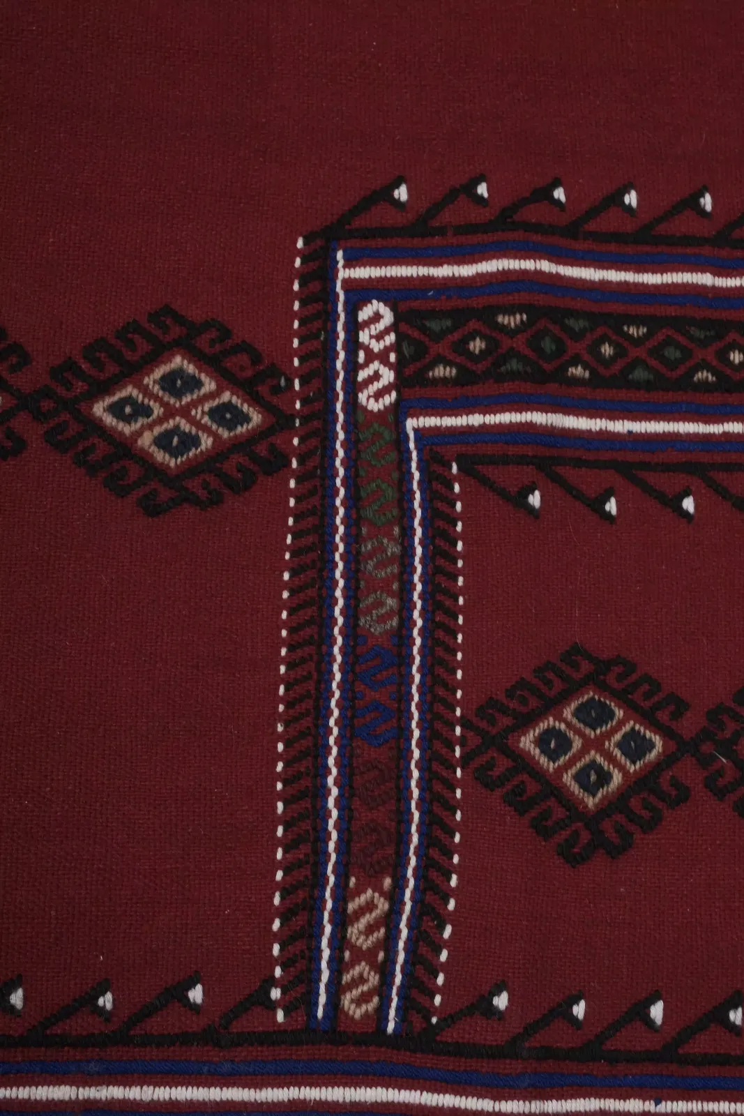 photo for sale Kilim Cicim Embroidered Karapinar 4'7'' X 7'9''
