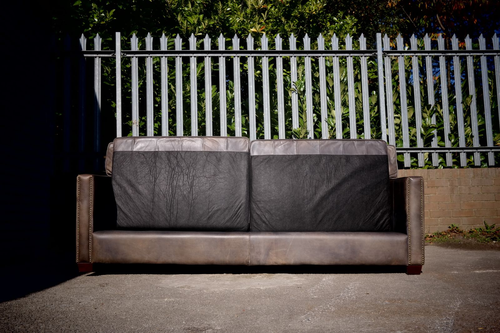 Super Timothy Oulton Viscount Williams 3/4 Seater Leather Sofa Destroyed Black photo 2600.0