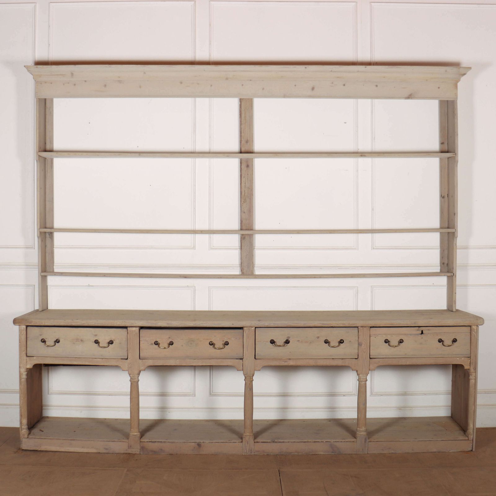 18th Century Georgian Bath Basement Dresser