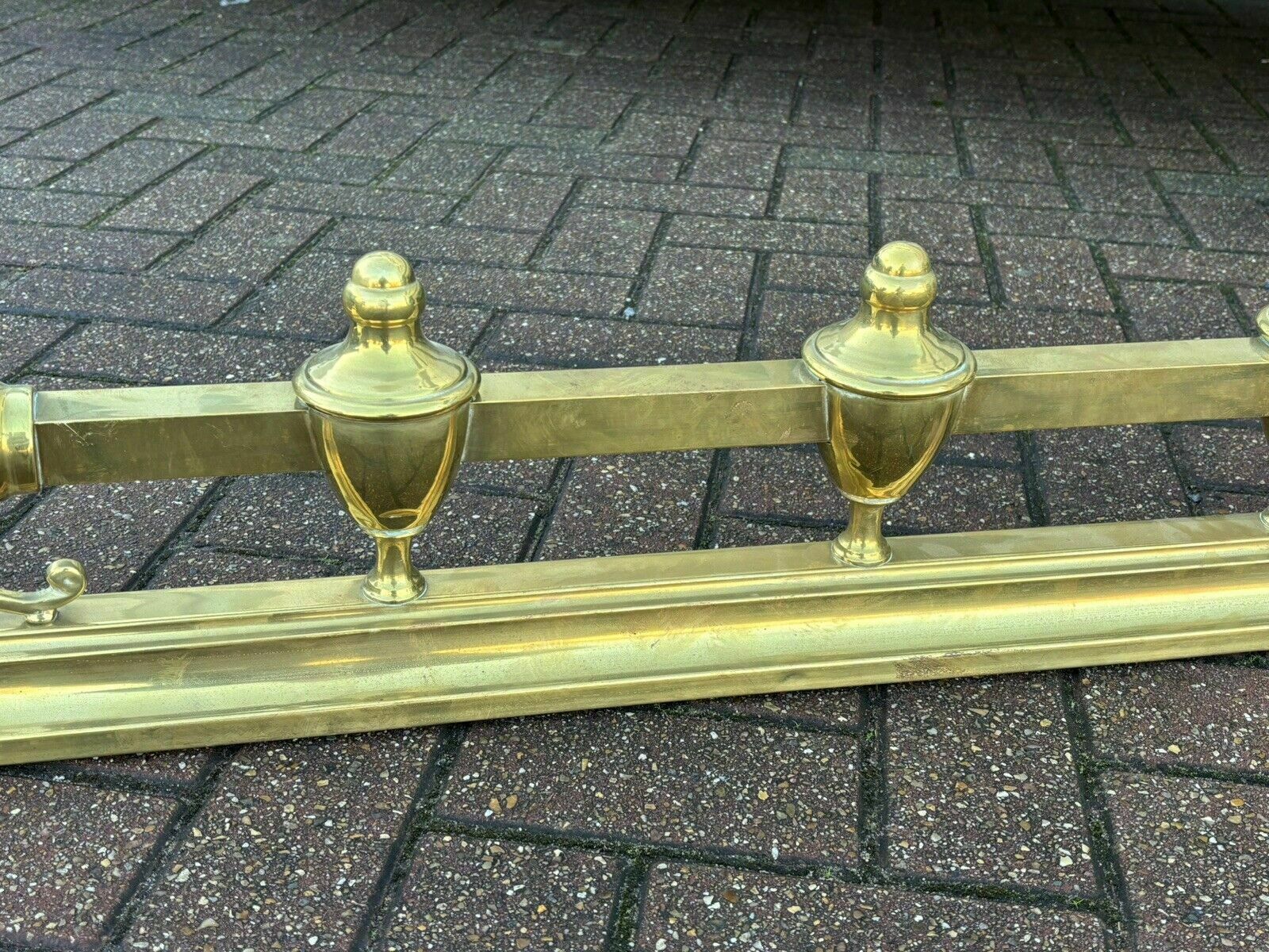 photo furniture Victorian Brass Fender For A Fireplace