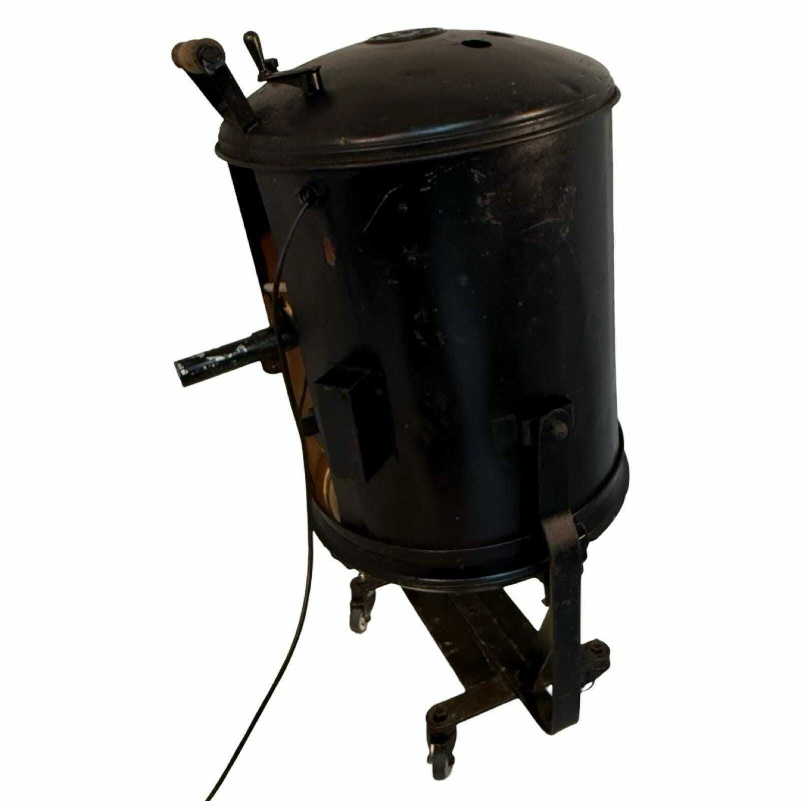 A.E. Cremer   1950's   Studio Lamp / Spotlight   Green   On Original Metal Tripod   Fully Original And Rewired   Made In France photo buy