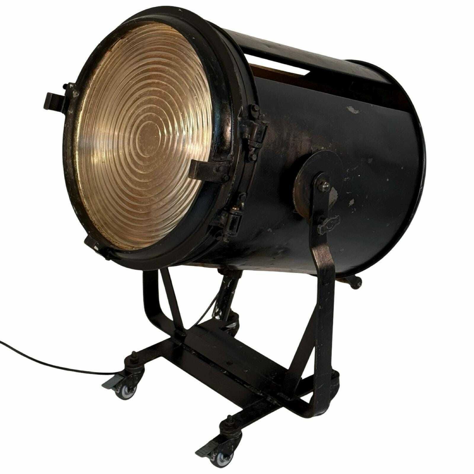 photo furniture A.E. Cremer   1950's   Studio Lamp / Spotlight   Green   On Original Metal Tripod   Fully Original And Rewired   Made In France