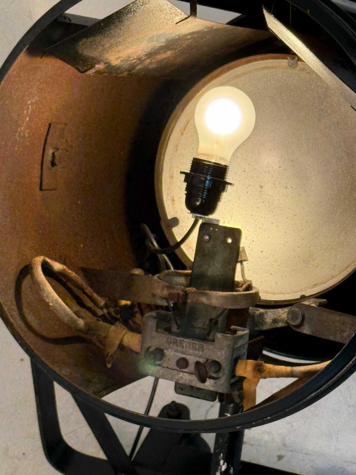 photo for sale A.E. Cremer   1950's   Studio Lamp / Spotlight   Green   On Original Metal Tripod   Fully Original And Rewired   Made In France
