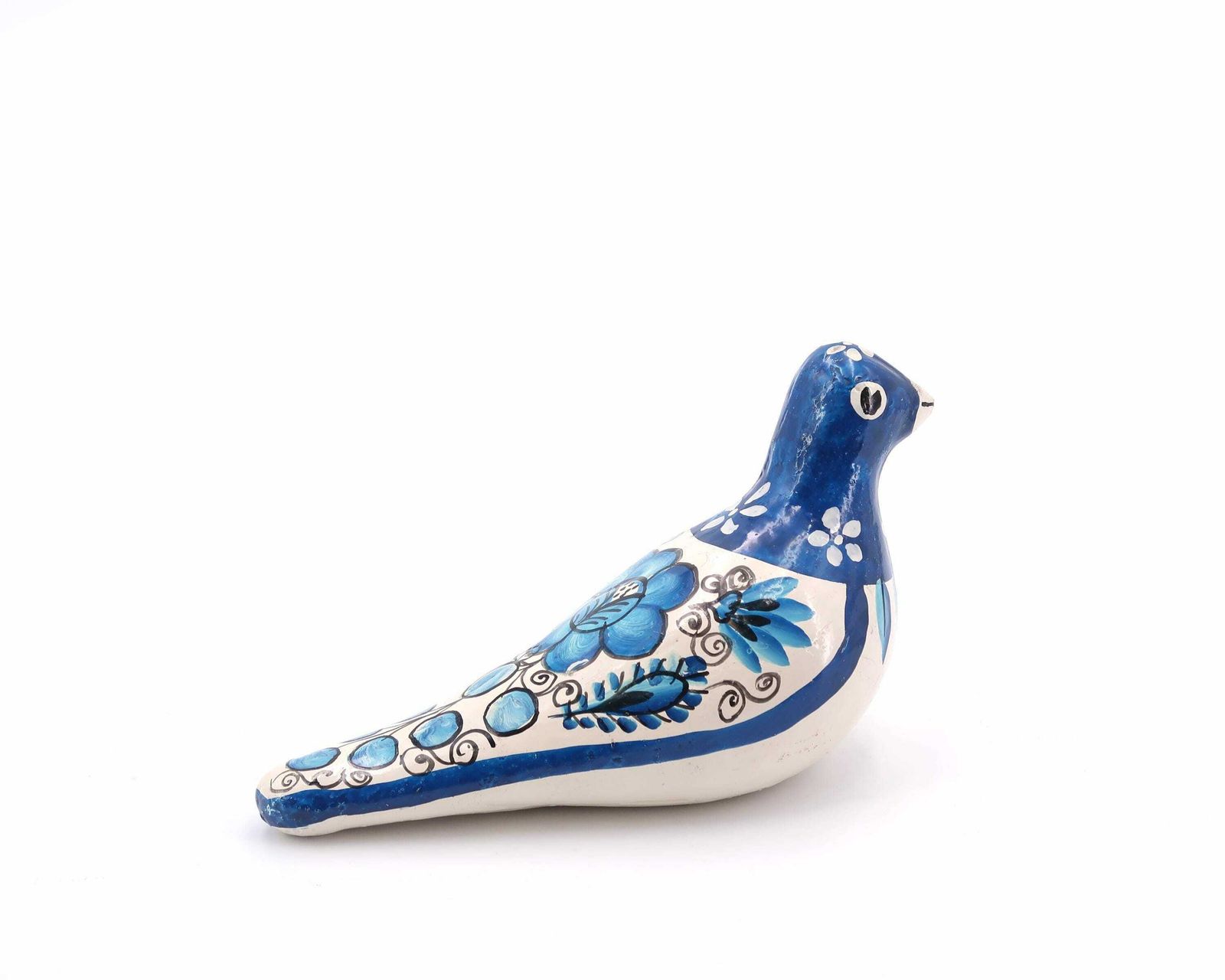 Mexican Folk Terracotta Ceramic Bird, Blue And White Dove, 1970s / Floral, Boho Chic, Bohemian, Mexico photo furniture