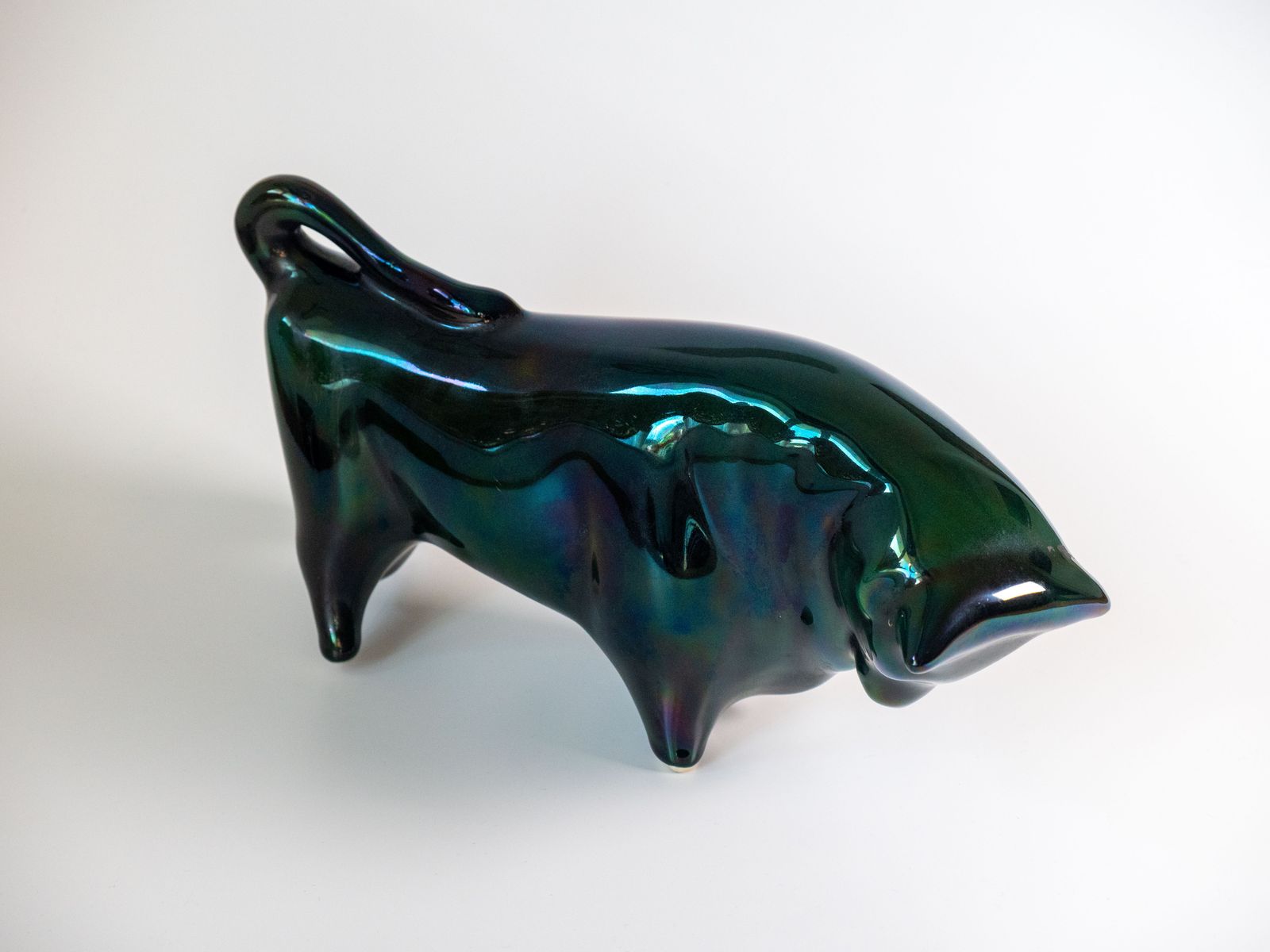 Trentham Green Bull, Designed By Colin Melbourne , Modernist Art Pottery , Trentham Art Ware