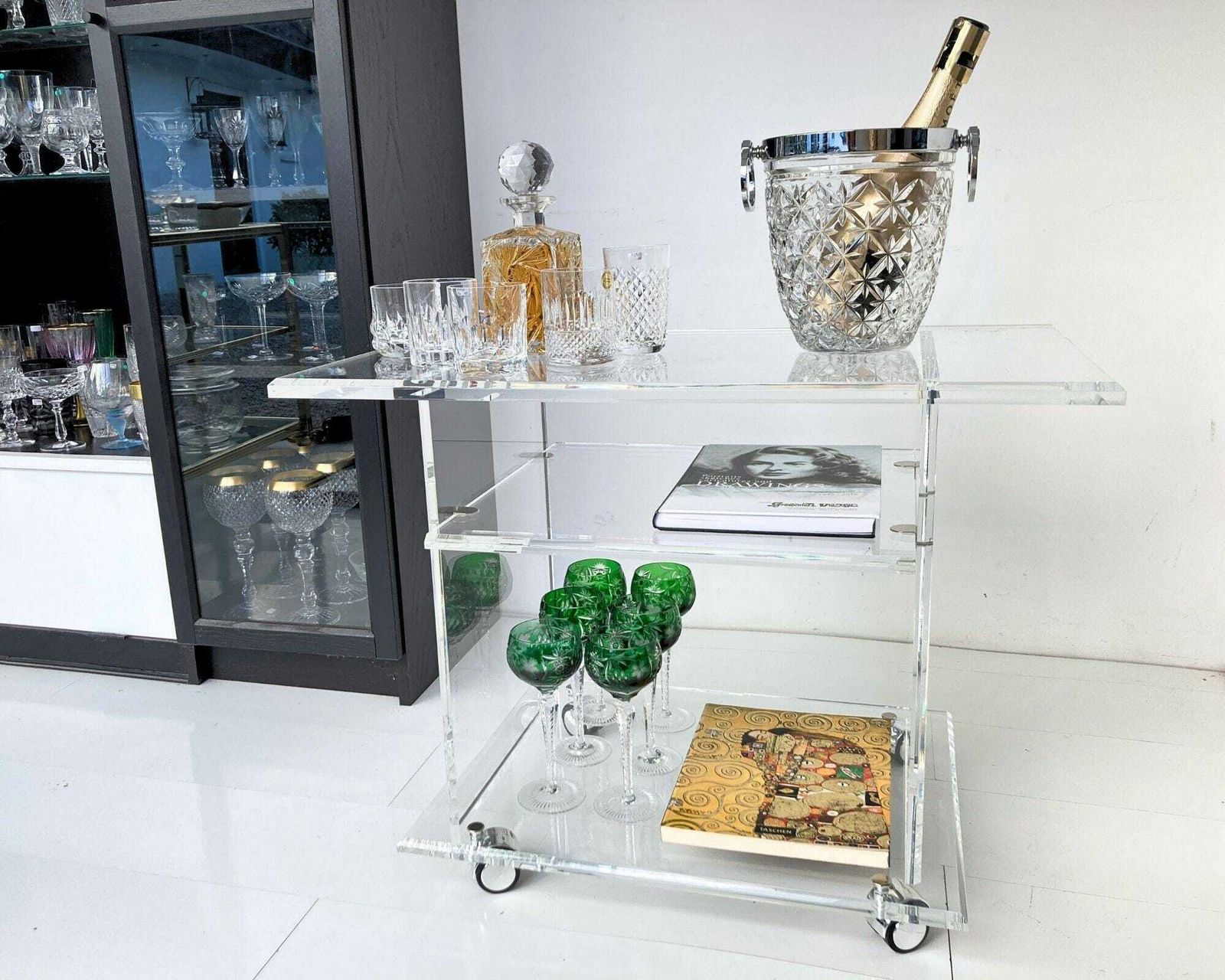 Lucite Barkar | Serveerwagen | Jaren 1970, Degelijke Kwaliteit photo vintage