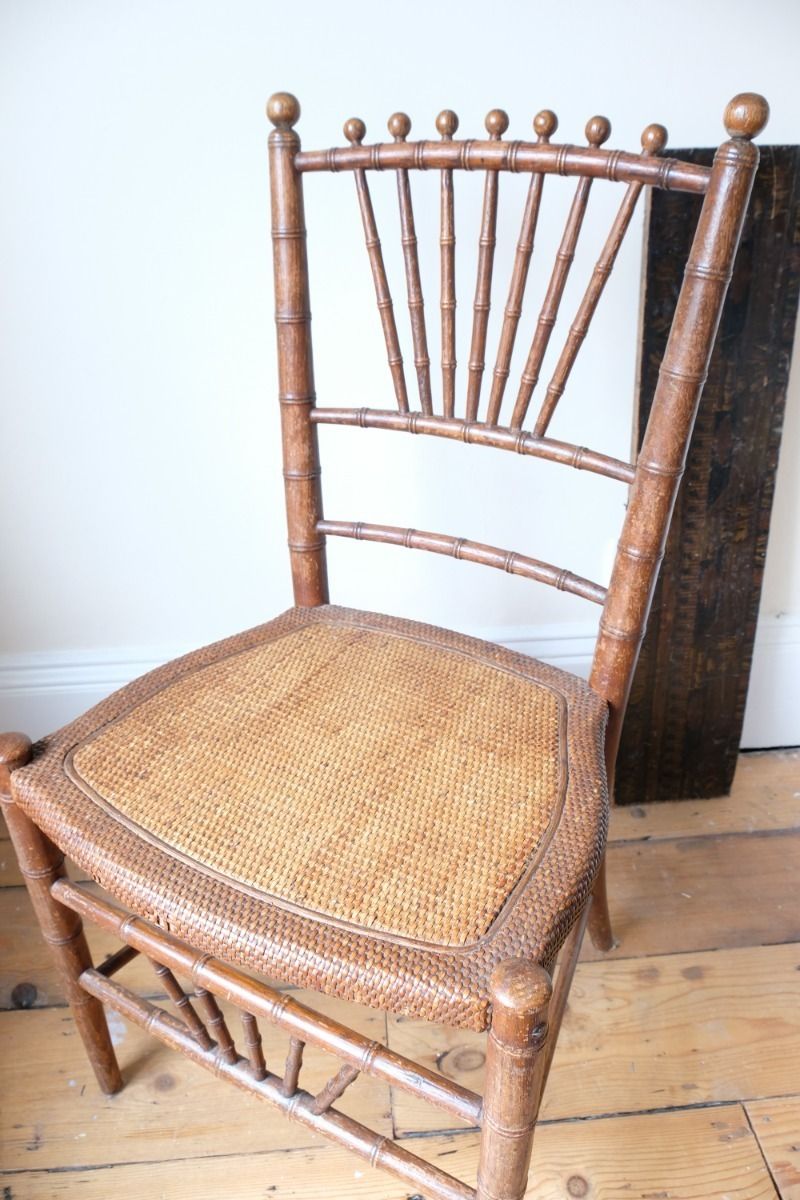 photo vintage Regency Faux Bamboo Painted Chair With Sunburst Back, England C.1820
