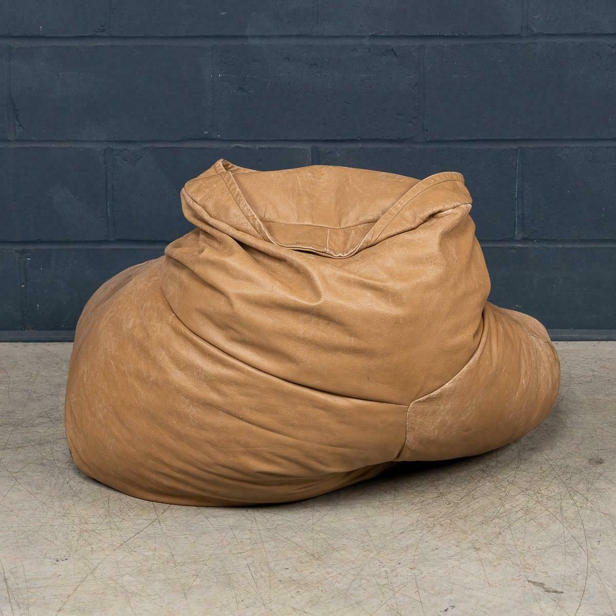 20thc Swiss Boxing Glove Bean Bag By Susiand Ueli Berger For De Sede C.1970 photo for sale