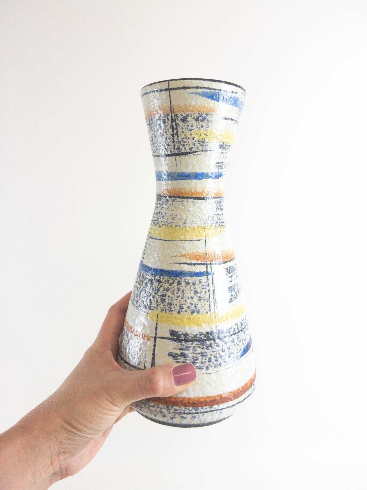 Bay Keramik Vase Form 585 25   West German Pottery With Hand Painted Abstract Design photo furniture