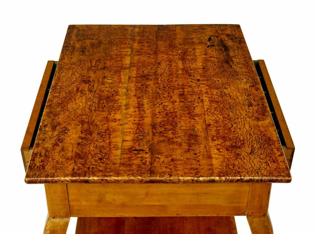 19th Century Fruitwood And Alder Occasional Table photo vinterior