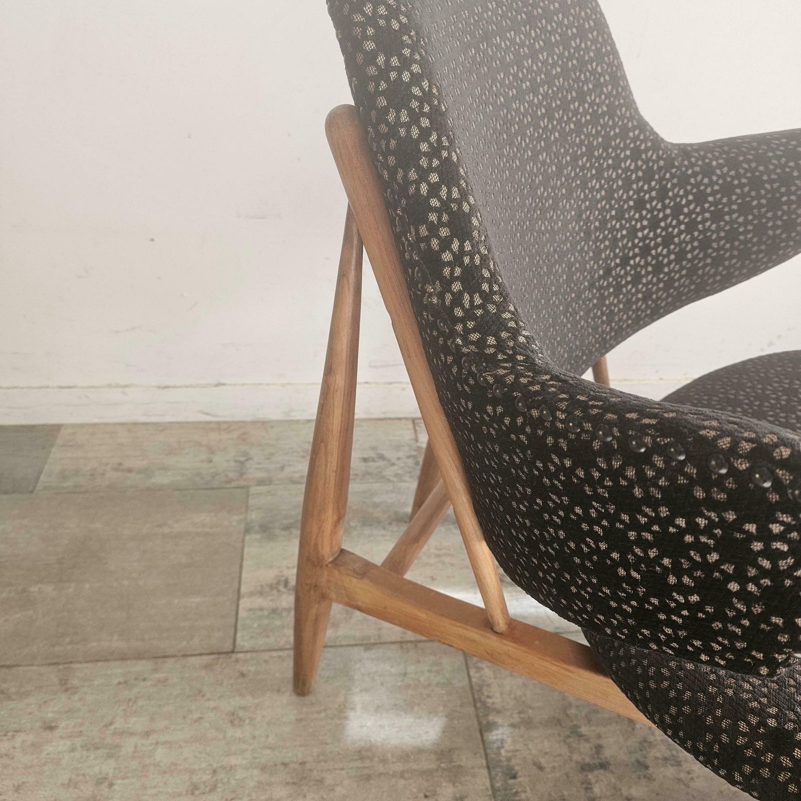 Shell Chair By Ib Kofod Larsen For Christensen & Larsen, Denmark, Around 1950 photo vintage