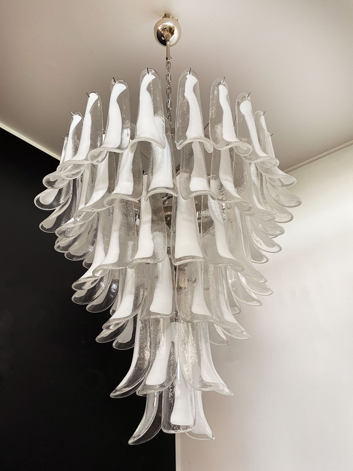 photo for sale Italian Vintage Murano Chandelier In The Manner Of Mazzega   75 Glass Petals