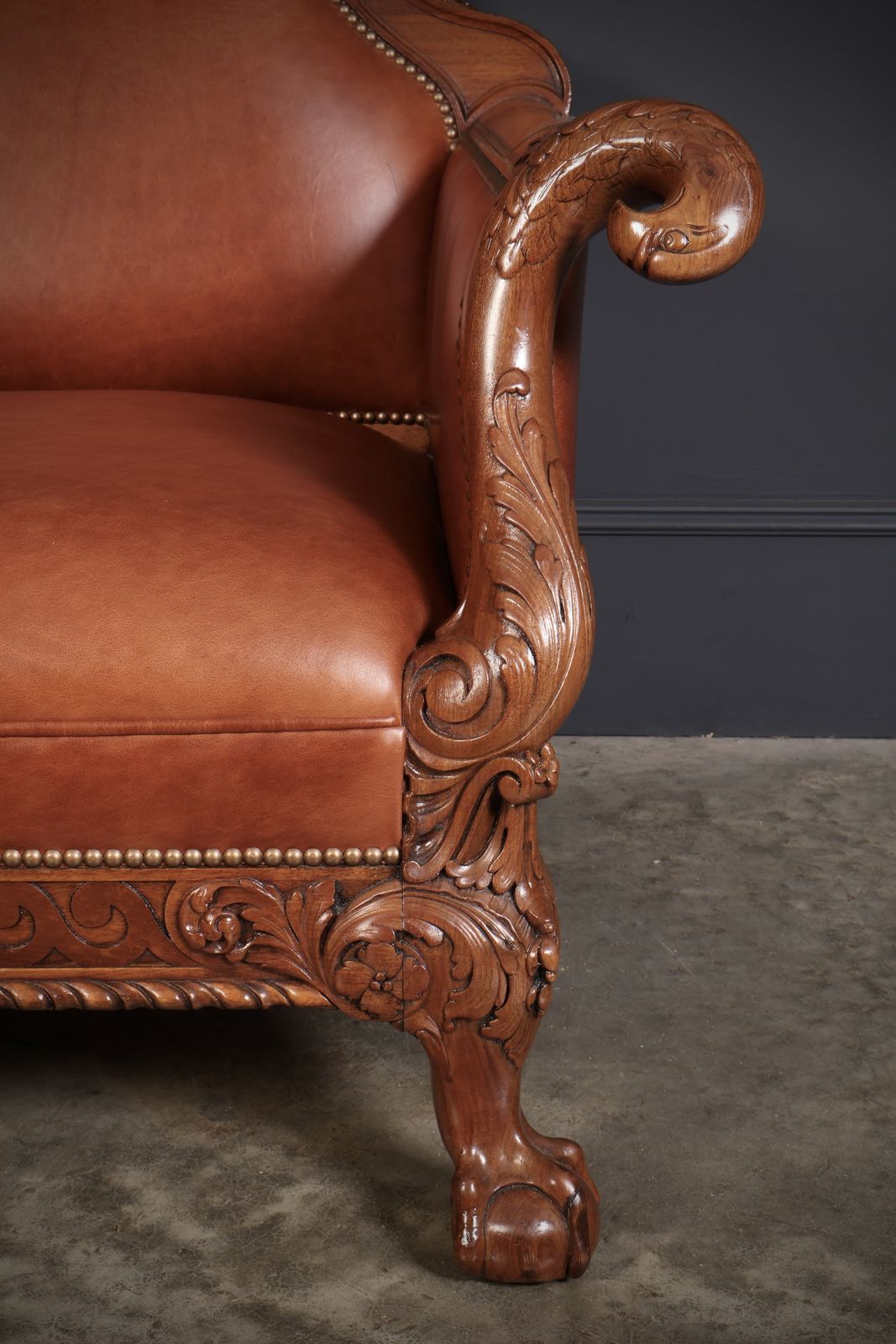 Magnificent Quality Antique Mahogany & Leather Suite photo 6930.0