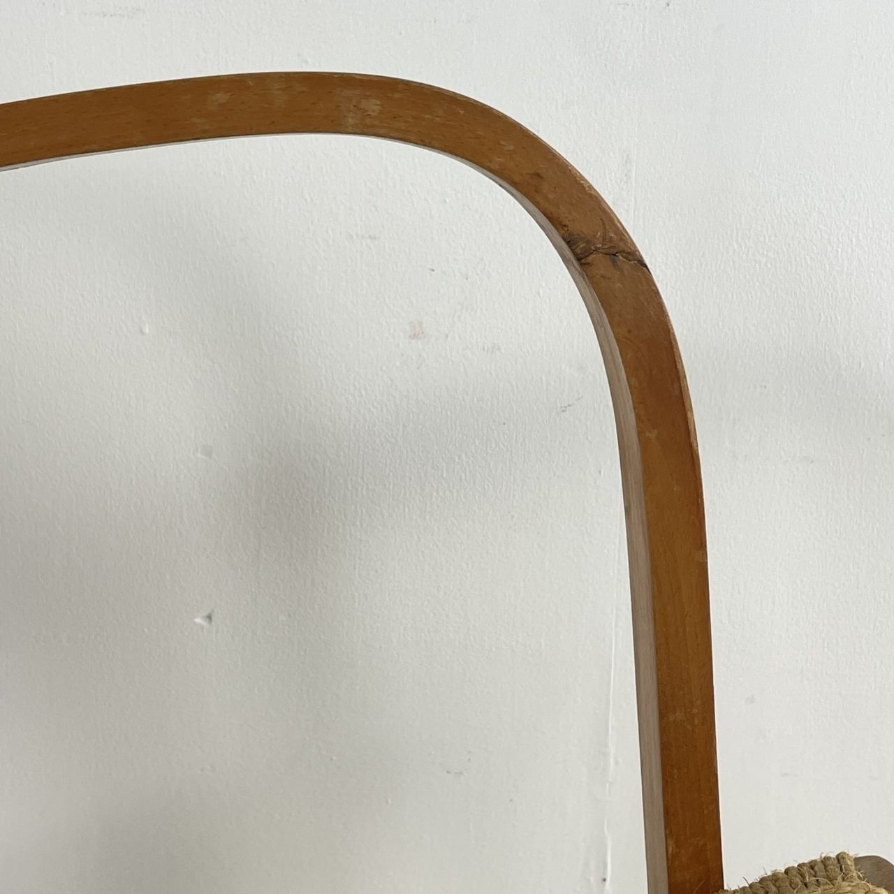 photo vintage Mid Century Italian Wood And Chord Lounge Bench / Sofa