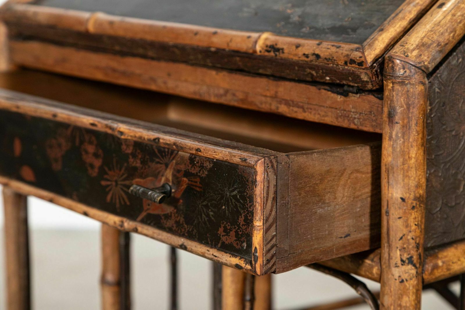 photo vinterior 19thc English Bamboo Bureau, 1800s