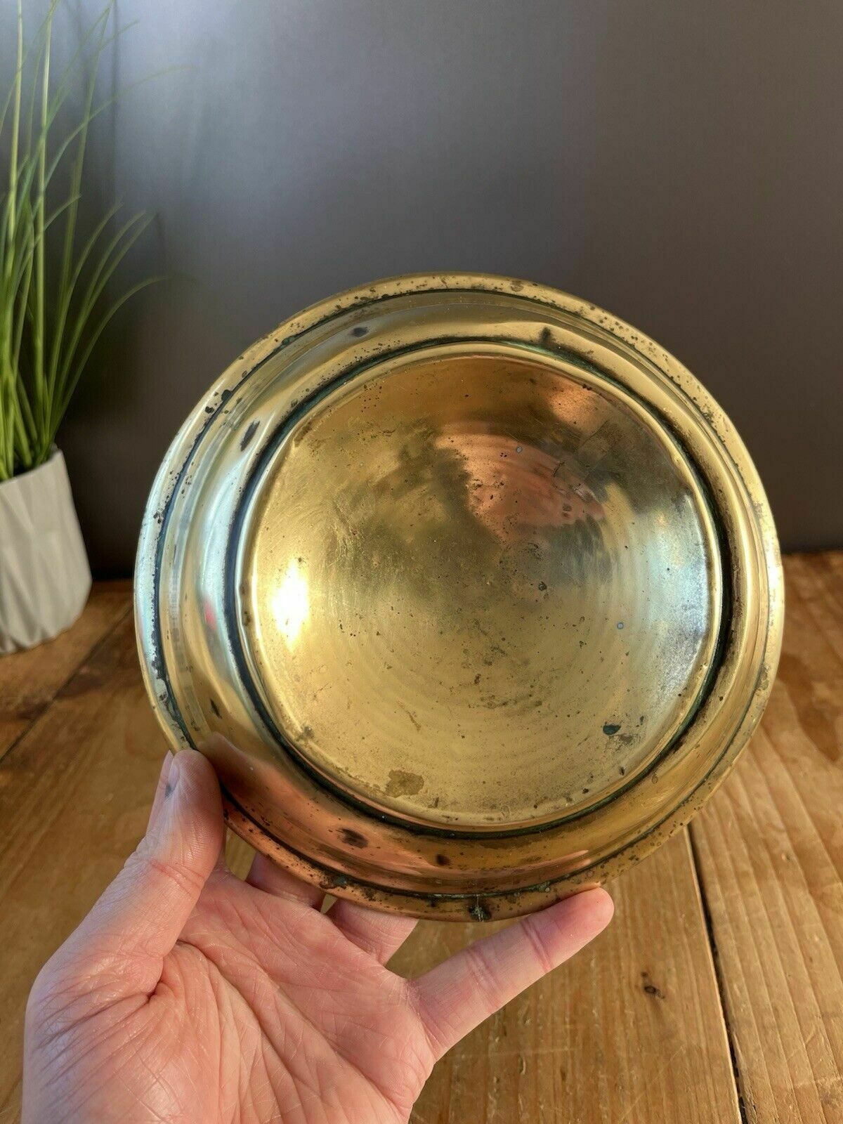 Antique 19th C Arts & Crafts Beaten Brass Dog Cat Pet Bowl Dish Food Water photo vinterior