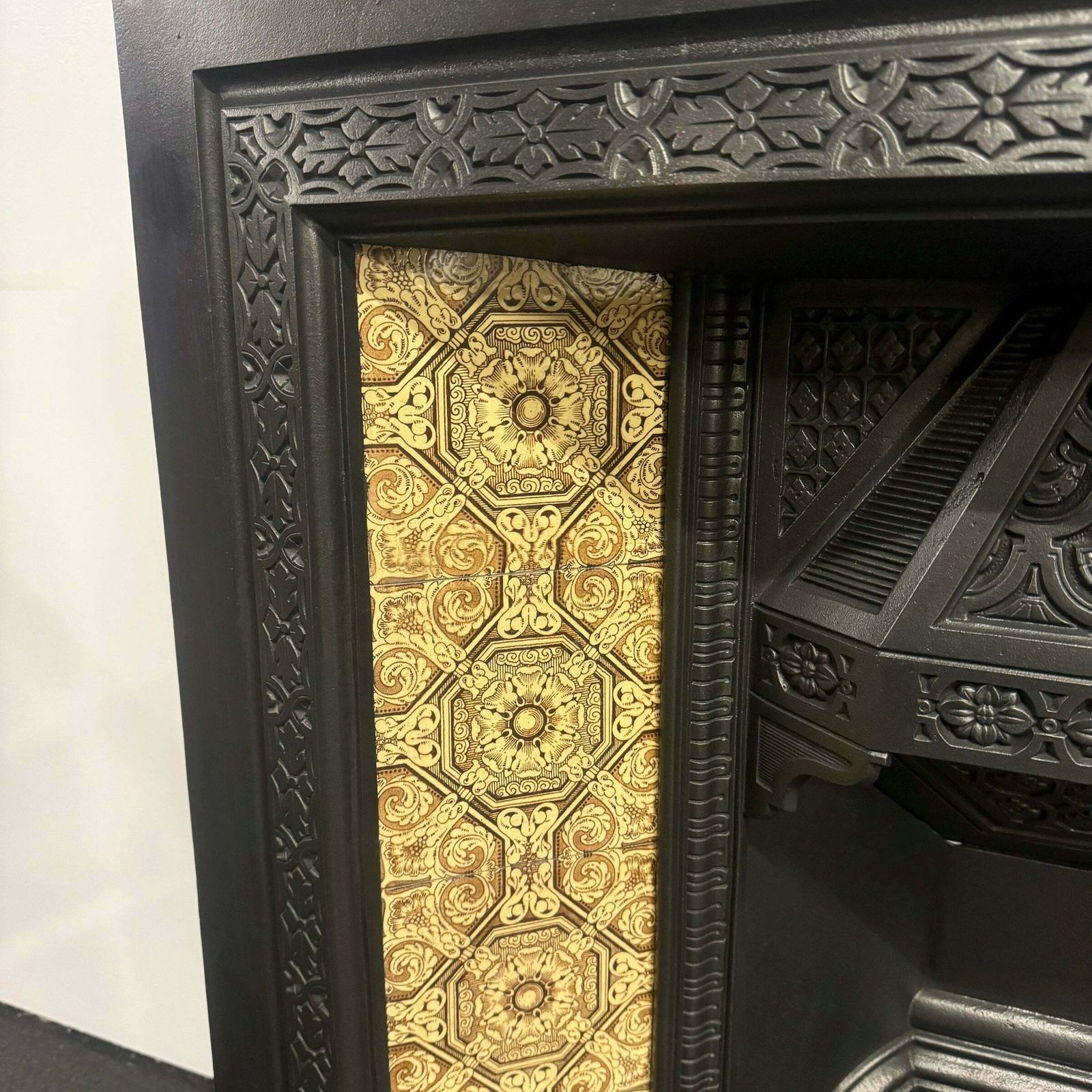 Antique Victorian Tiled Fireplace Insert photo for sale