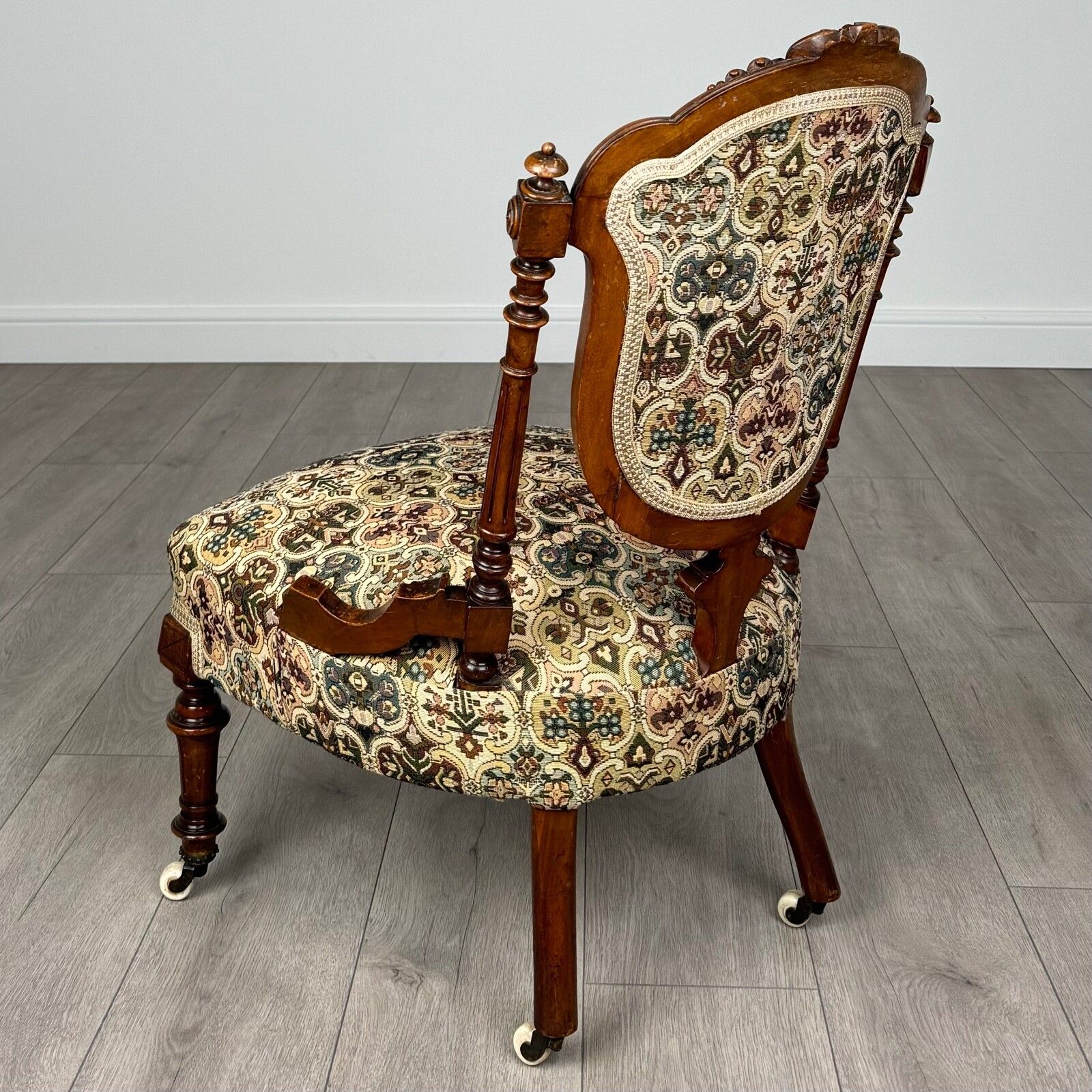Antique 19th Century Pair Of Walnut Armchair’s photo Furniture