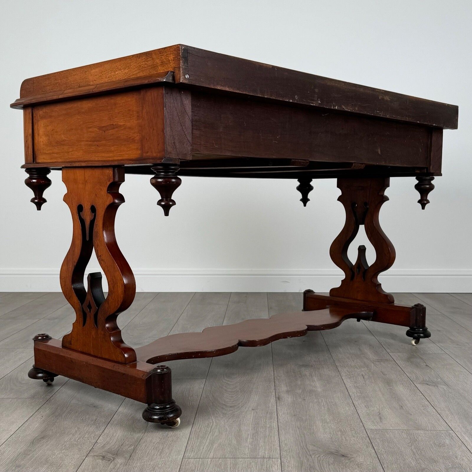 Antique 19th Century Mahogany Side Table Of Good Quality photo Furniture