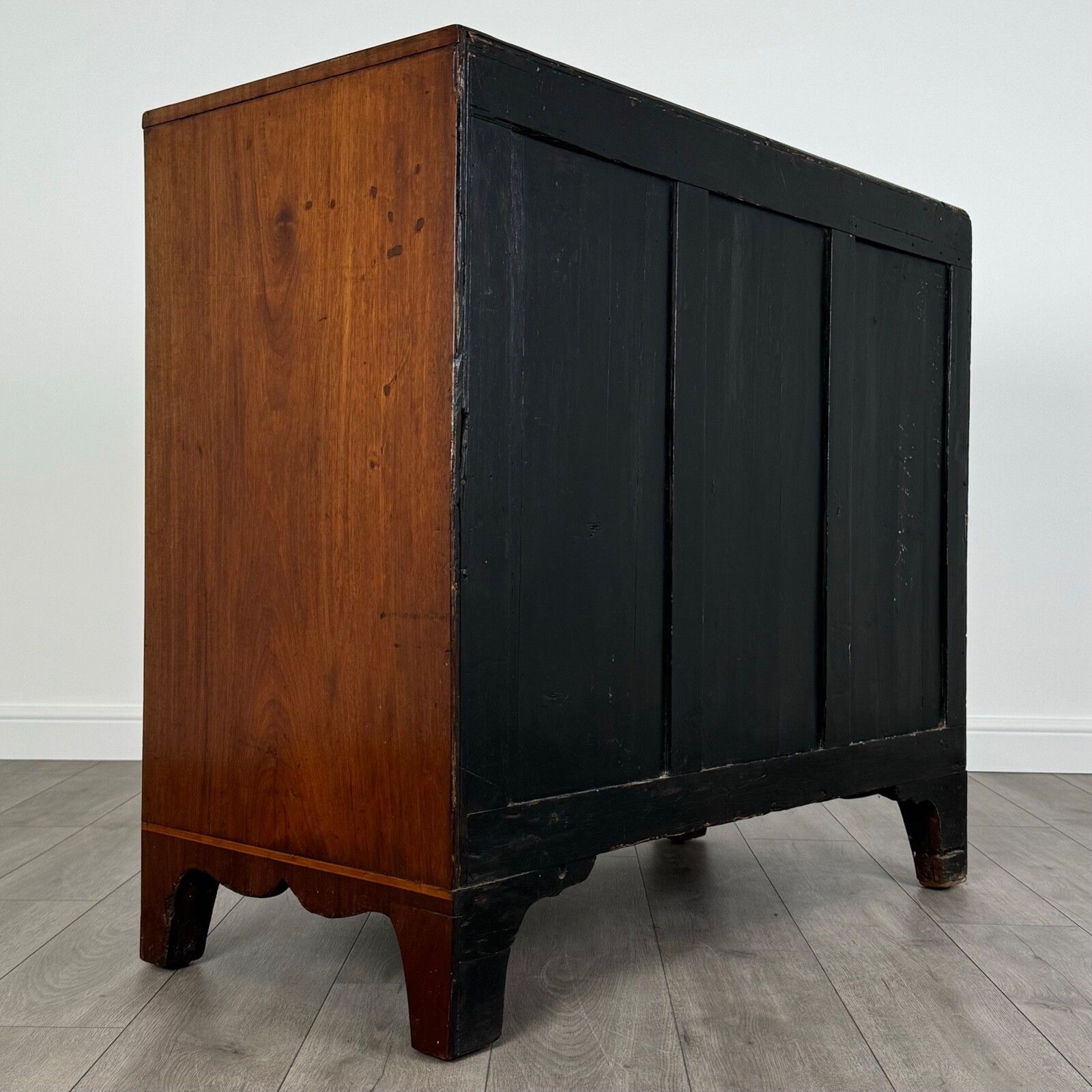 Antique 19th Century Bow Front Chest Of Drawers In Mahogany photo Furniture