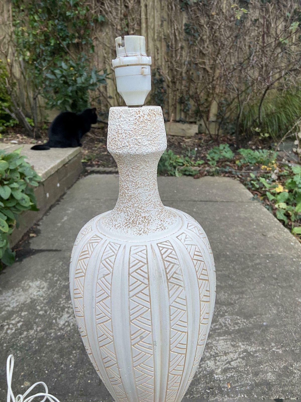 Super Tall Retro 1970s White Pottery Table Lamp On Wooden Base   Vase Style, Stickle Finish And Geometric Design   63 Cm Tall photo vinterior