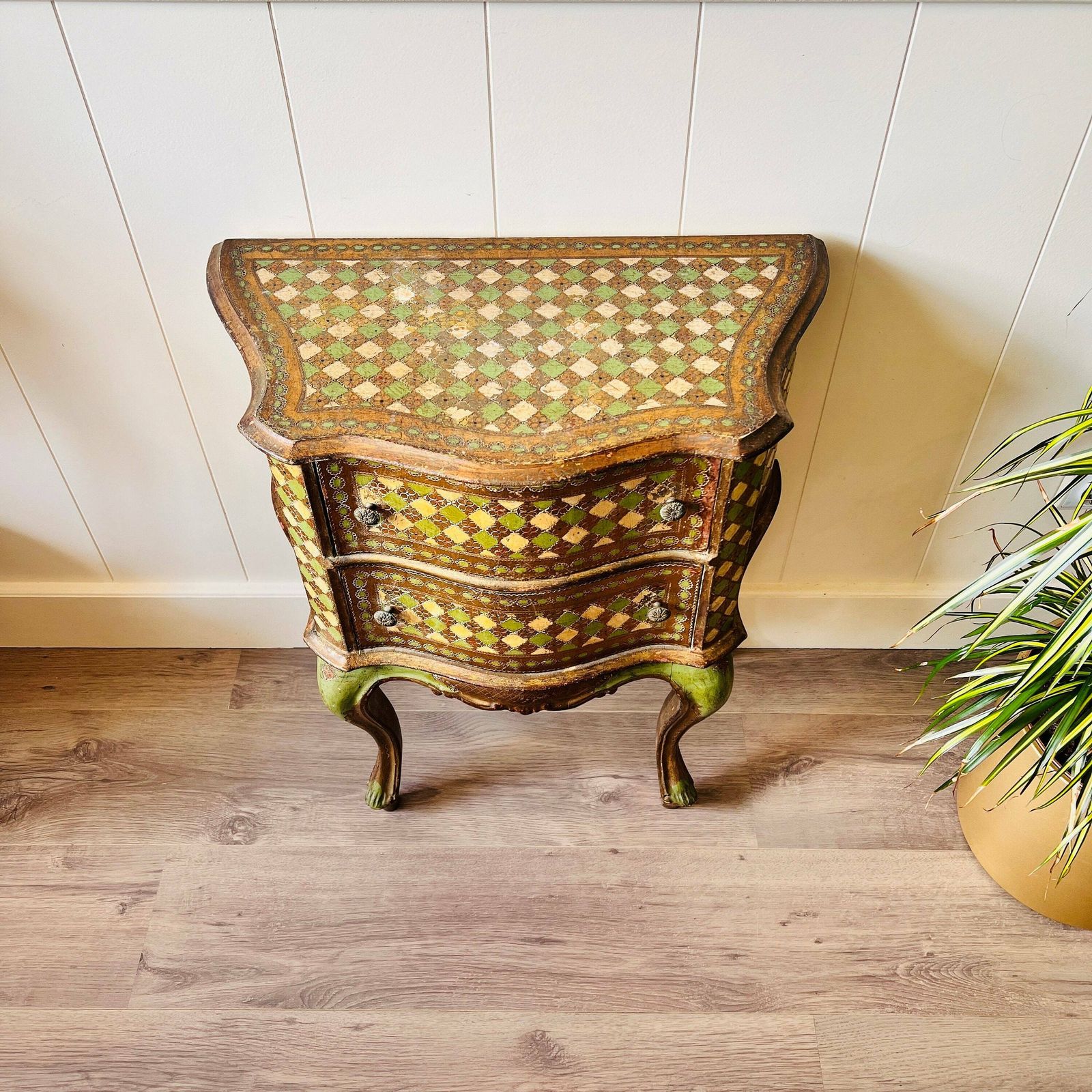 Vintage Cabinet / Gilded Wood Italian Cabinet / Hollywood Regency / Florentine Furniture