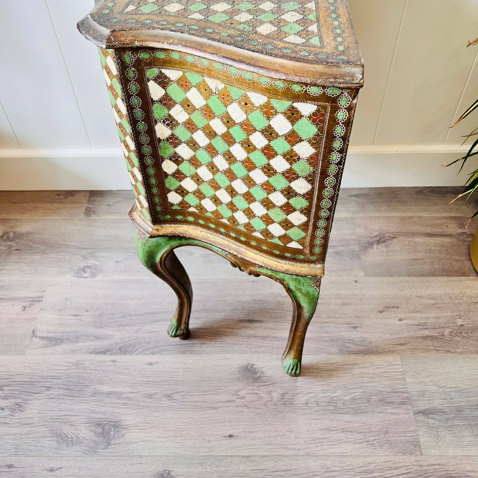Vintage Cabinet / Gilded Wood Italian Cabinet / Hollywood Regency / Florentine Furniture photo 818.0