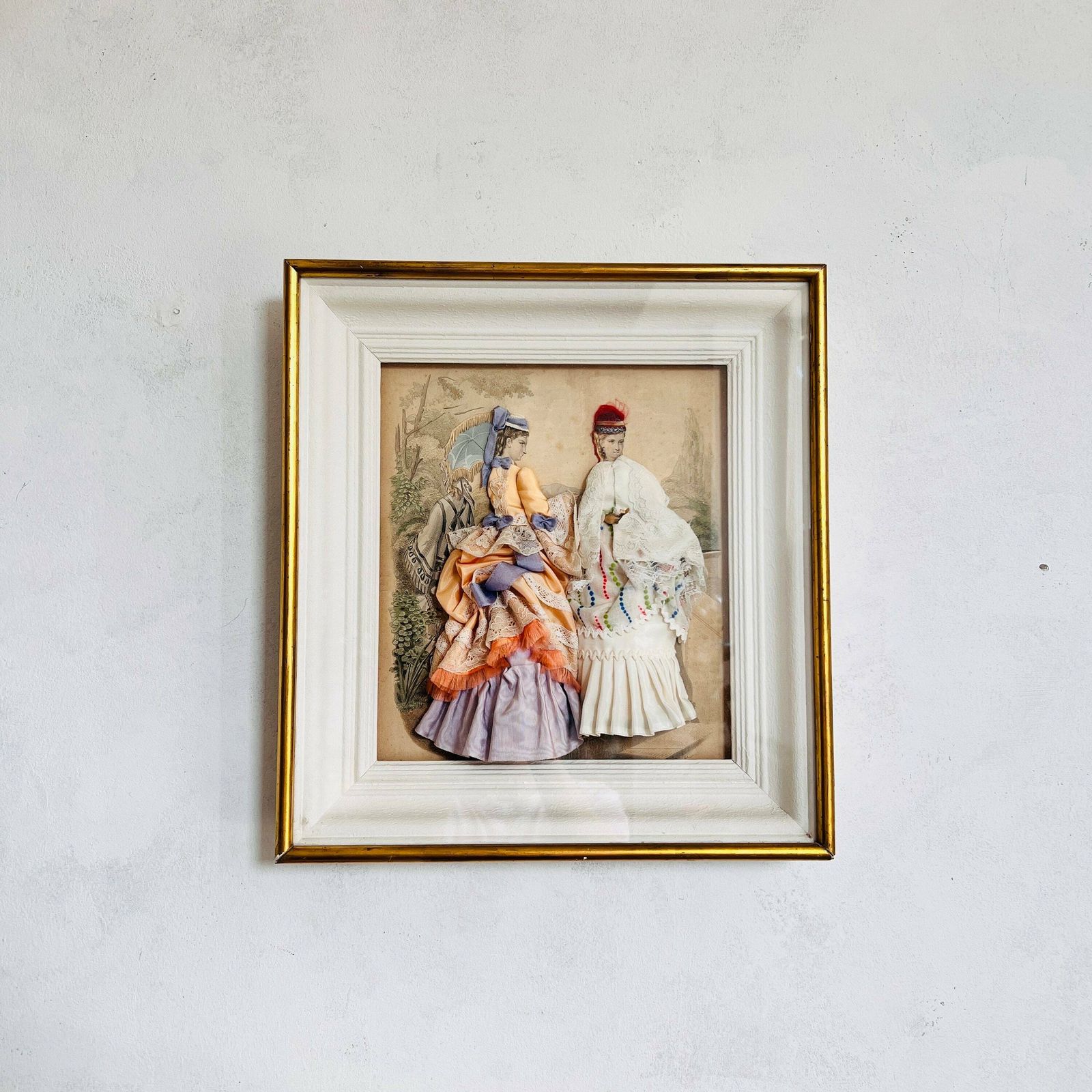 photo furniture Victorian 3d Shadow Box With Vintage French Ladies Print Decorative Fabric And La Mode Illustree Paris Dress Fashion Design
