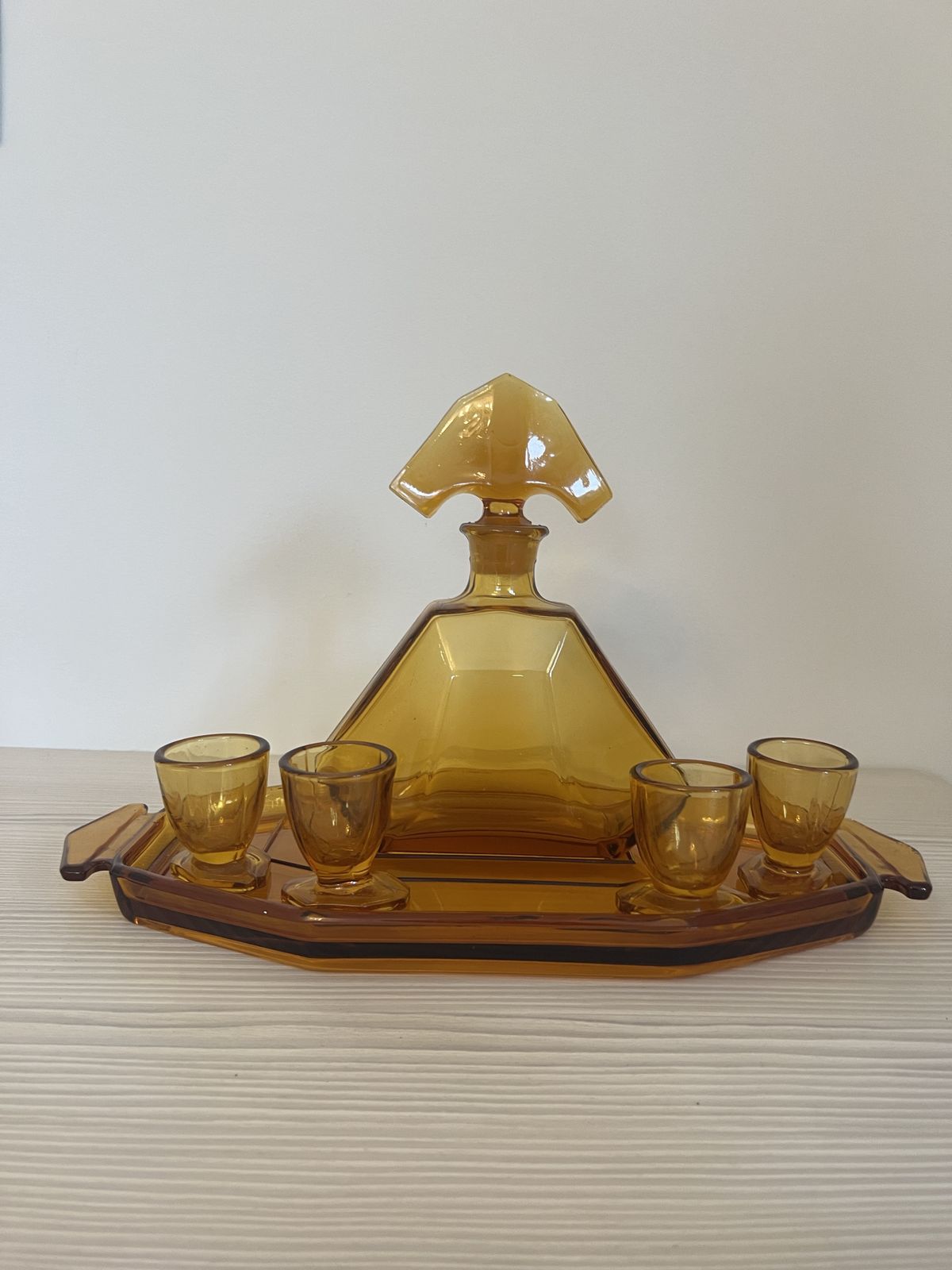 photo furniture Art Deco Stölzle Liquor Set Czech Amber Glass Decanter With Tray And 4 Shot Glasses