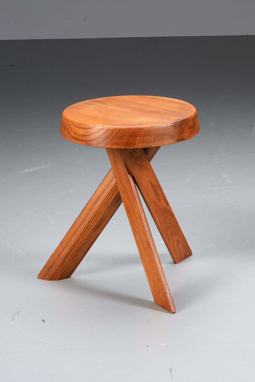 photo furniture Set Van 2 S13a Krukken, Oude Versie, Pierre Chapo, Iepenhout, Frankrijk, Jaren 1970