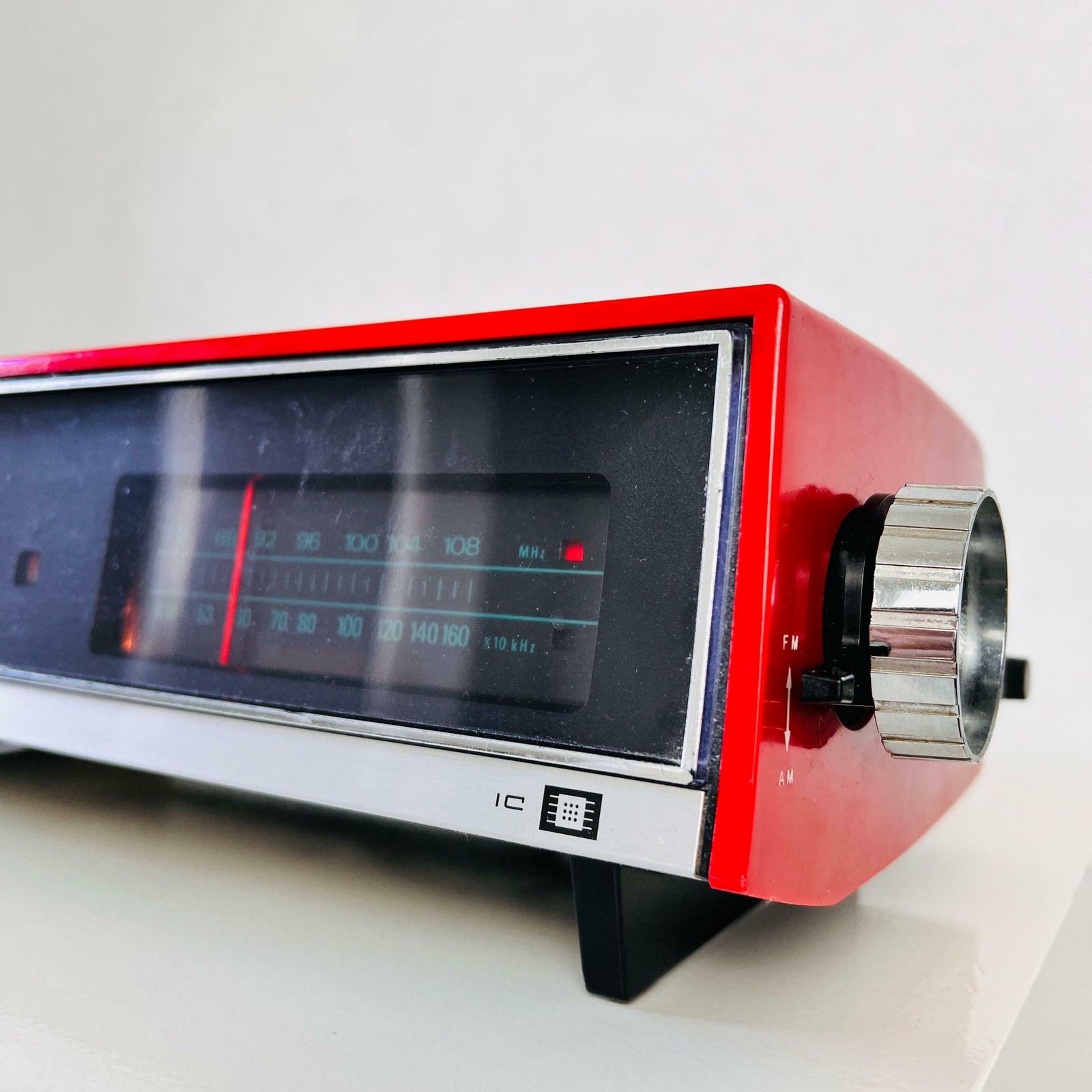 Vintage Sony Flip Flop Clock Radio, Am/Fm, 1970's Flip Radio Alarm Clock photo for sale