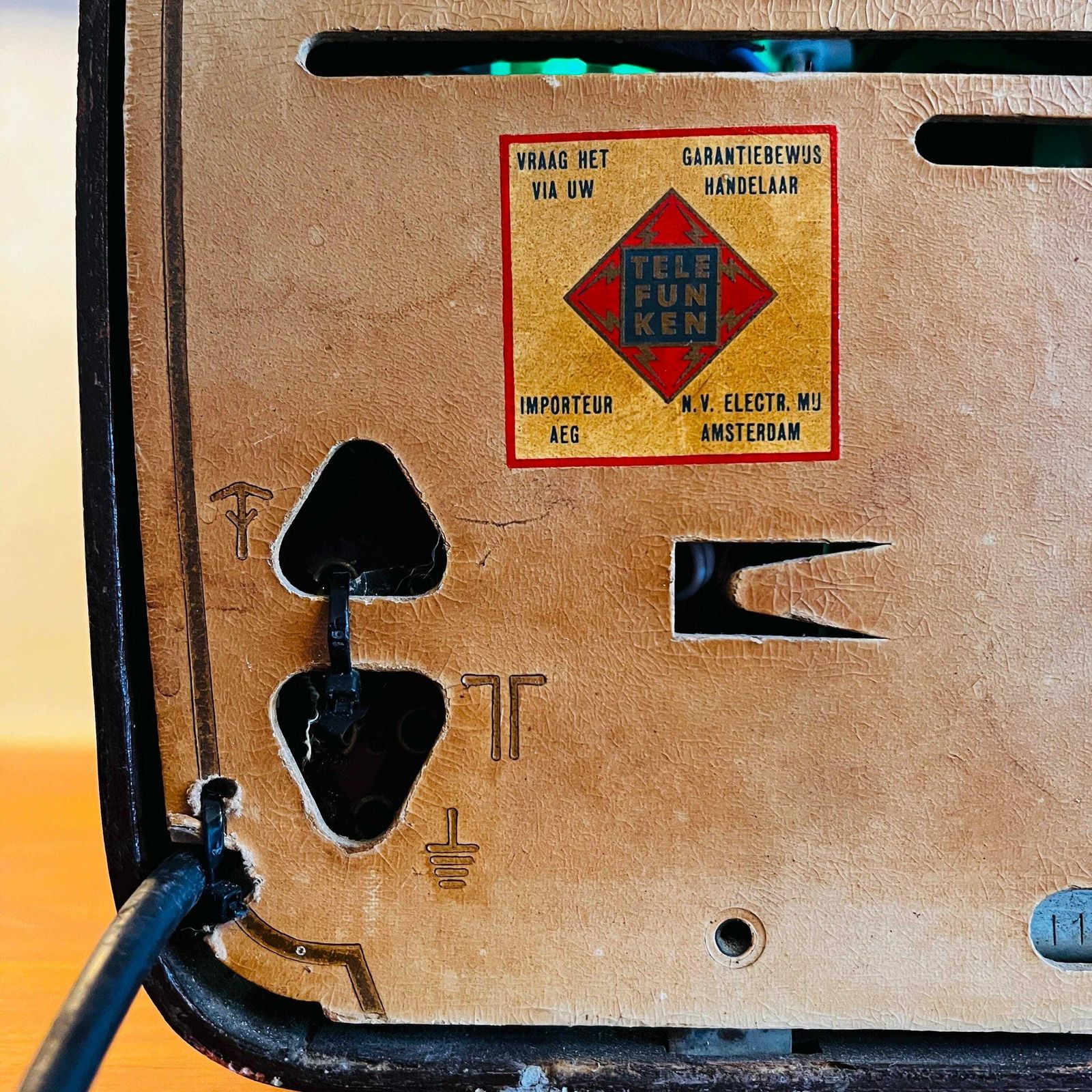 Vintage Telefunken Jubilate 8 Radio Met Bluetooth photo vintage