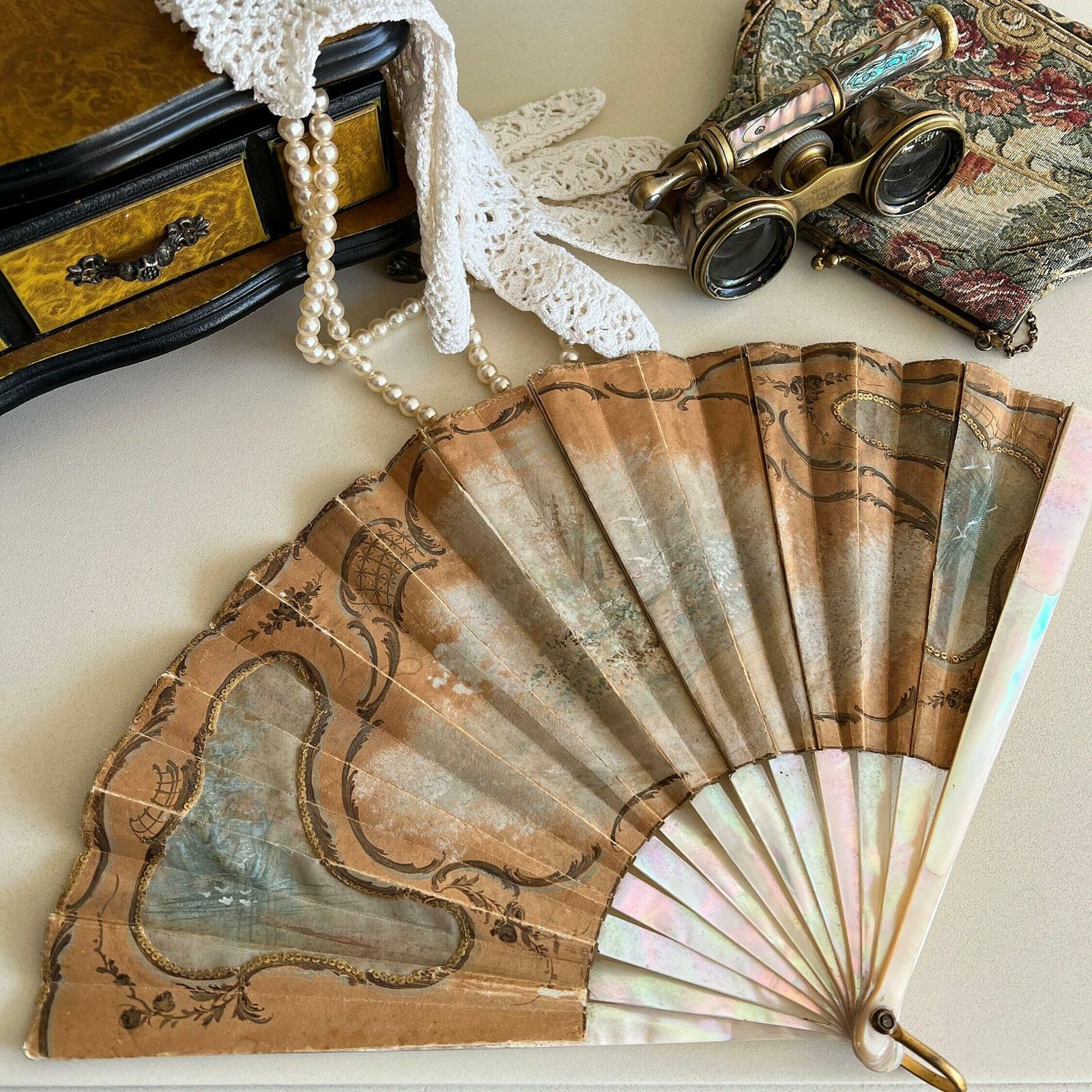 photo furniture Antique 1900 1920 Victorian Hand Painted Fan Exquisite Hand Fan