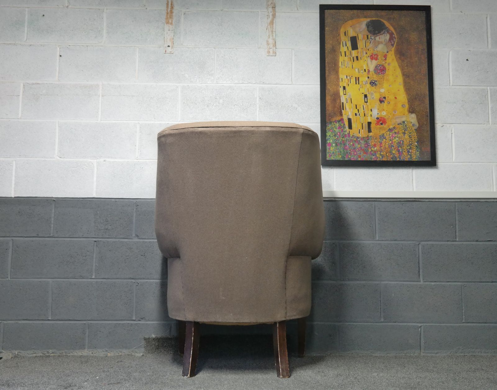 Stunning George III Wing Back Library Club Fireside Armchair   Sand photo vintage
