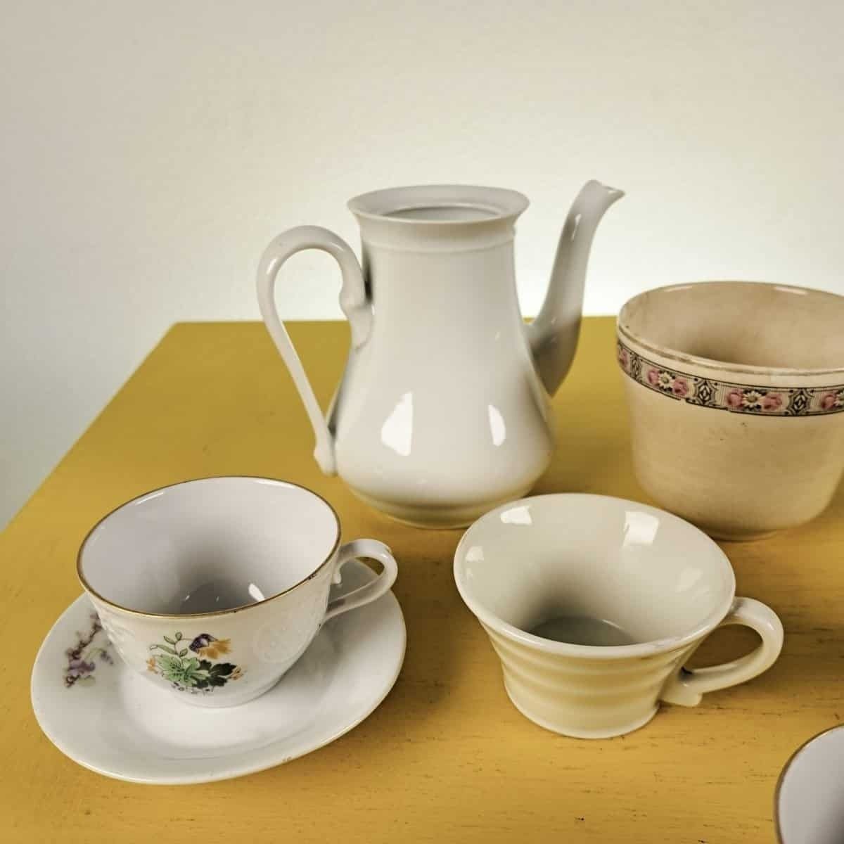 Lot Of Collectible Ginori Ceramic Items 9 Pieces photo for sale