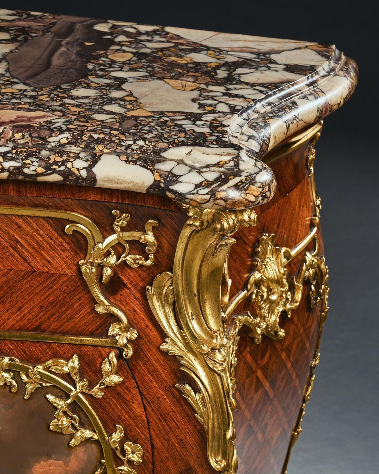 Pair Of Gilt Bronze Mounted 19th Century French Kingwood And Vernis Martin Petit Commodes photo vinterior