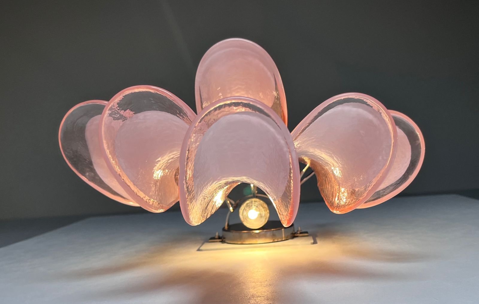 photo vinterior Pair Of Vintage Italian Murano Wall Lights In The Manner Of Mazzega   Pink Lattimo Glass Petals